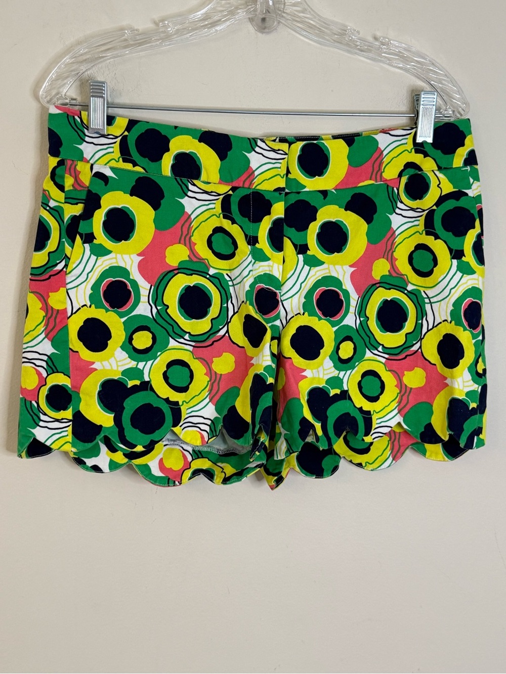 Crown & Ivy retro 70s disco psychedelic statement shorts 10P